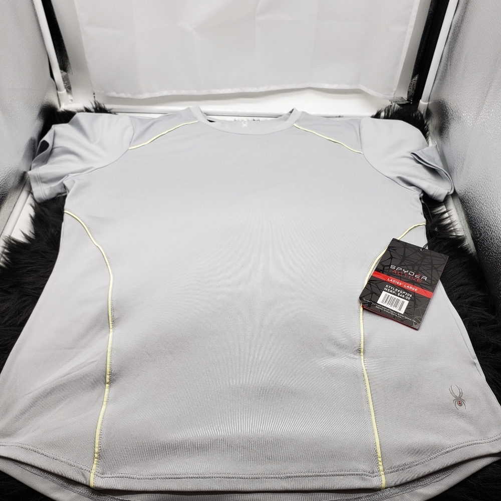 Woman's Spyder T Shirt.